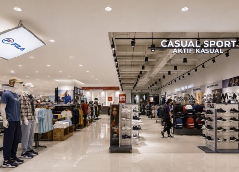 Retail Store Signage Solutions